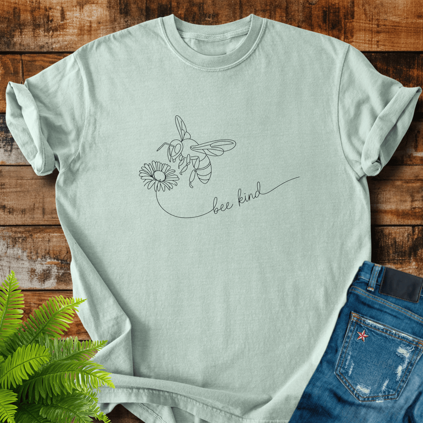 Bee Kind T-shirt