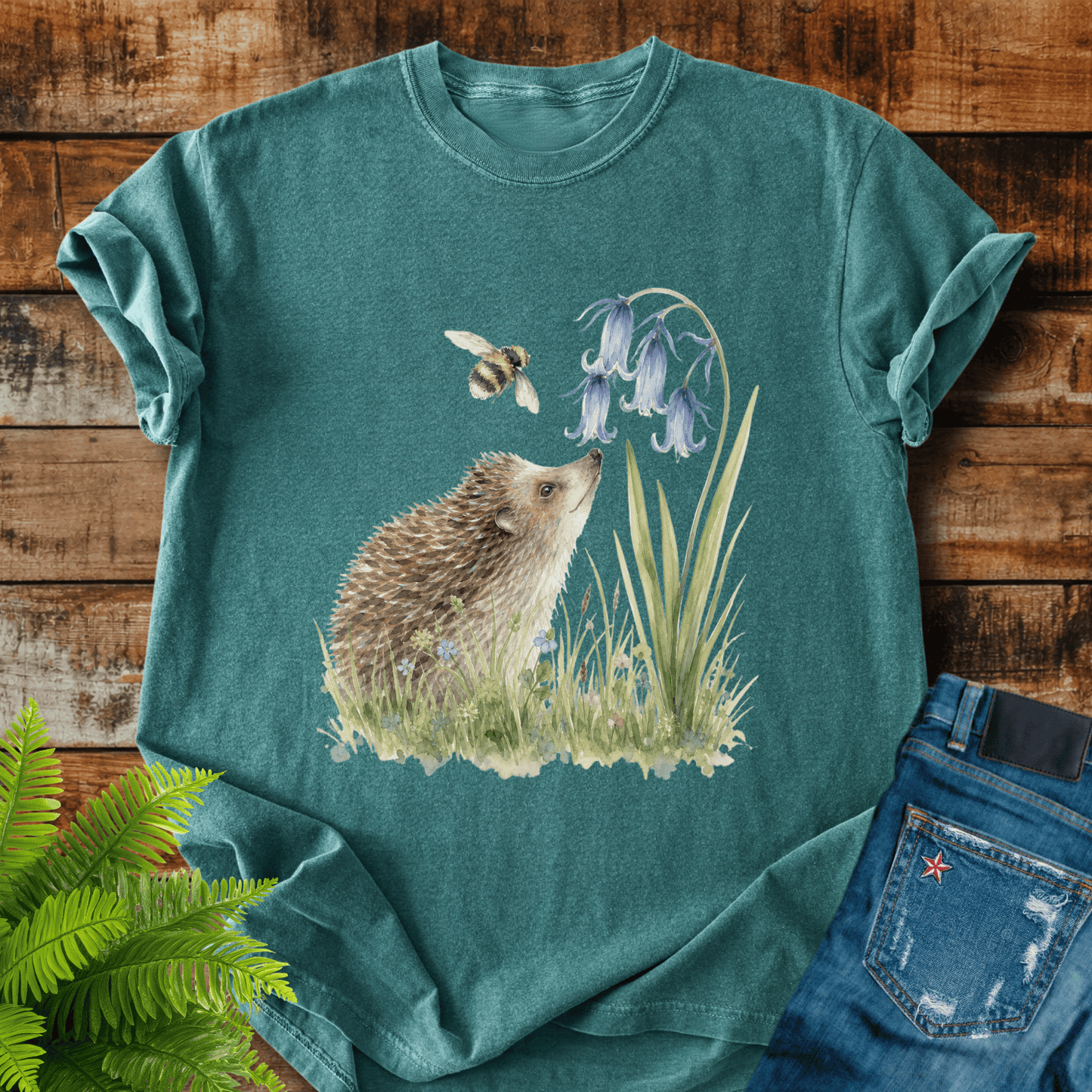 Hedgehog And Bee T-shirt