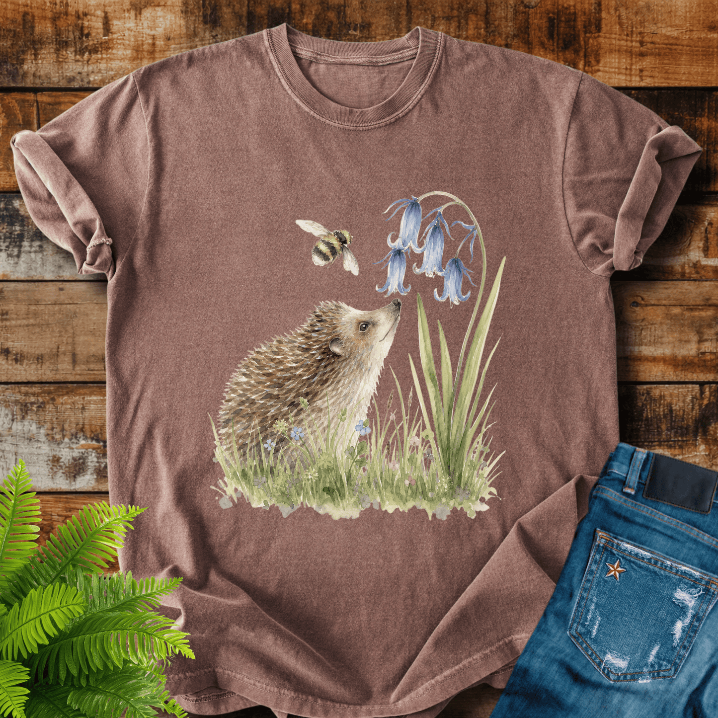 Hedgehog And Bee T-shirt