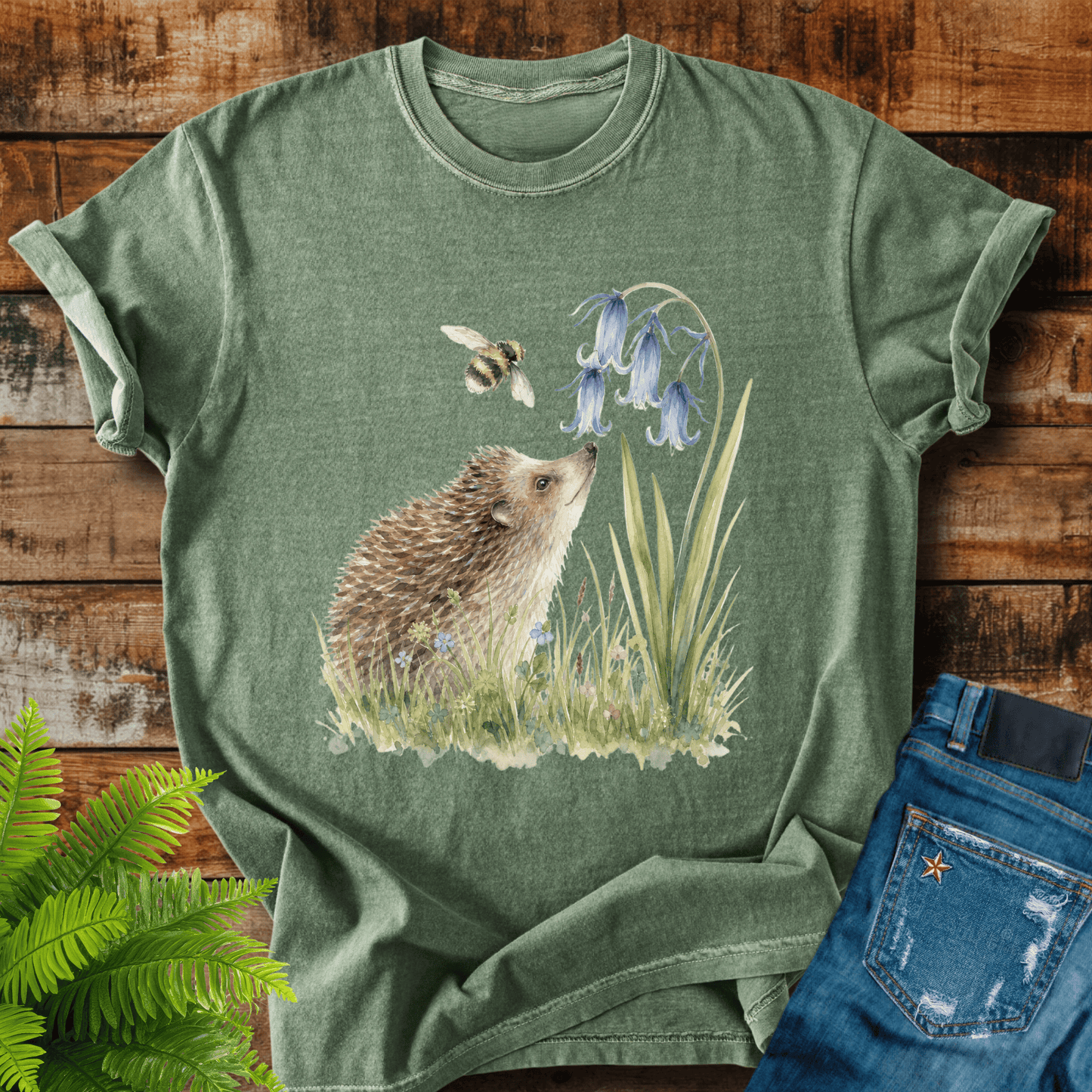 Hedgehog And Bee T-shirt